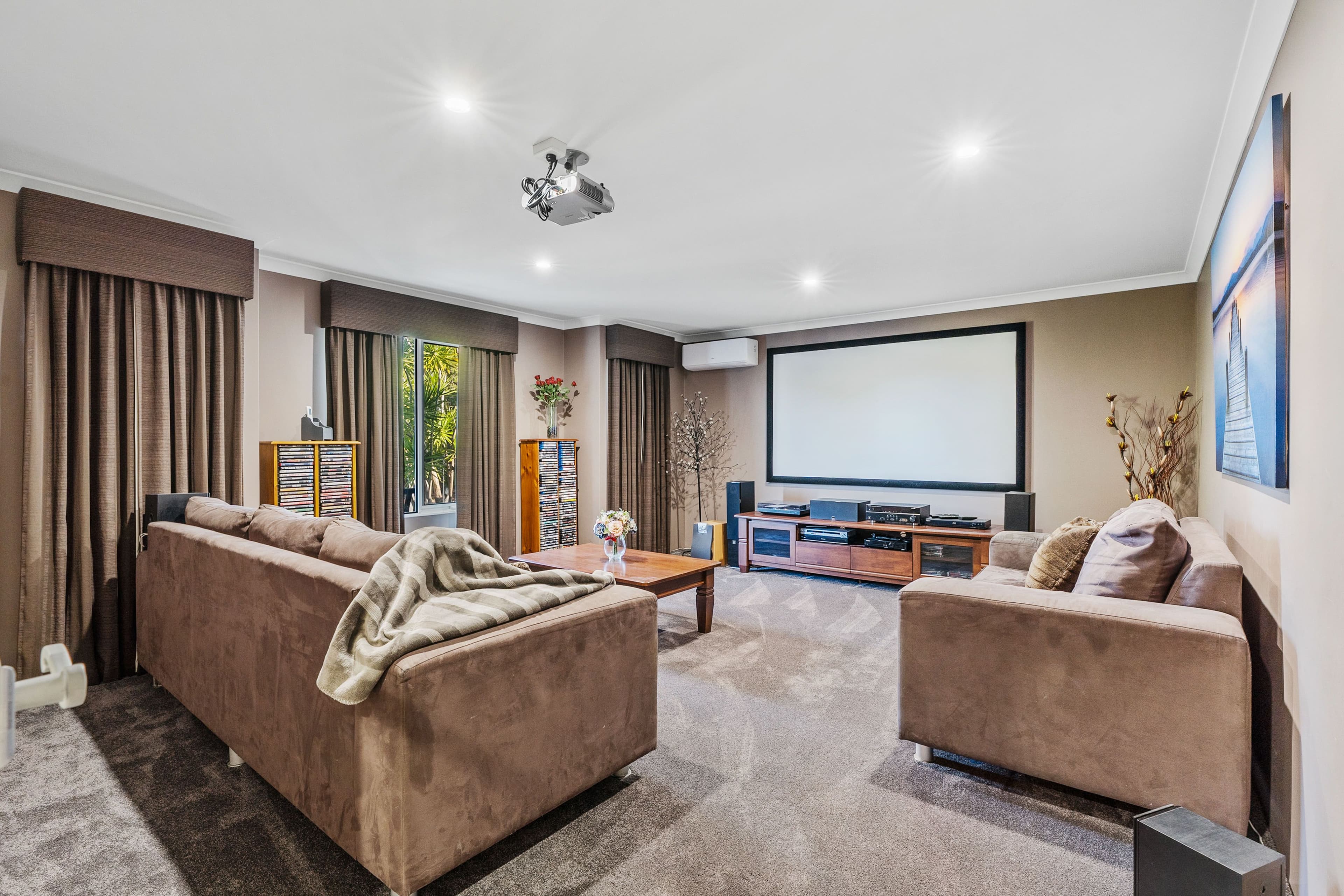 1 Santa Clara Crescent, Clarkson WA 6030, Clarkson - Image 1