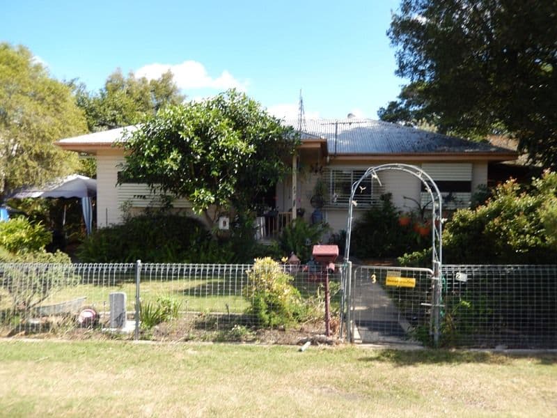 23 Russell Street, SILKSTONE QLD 4304, Silkstone - Image 1