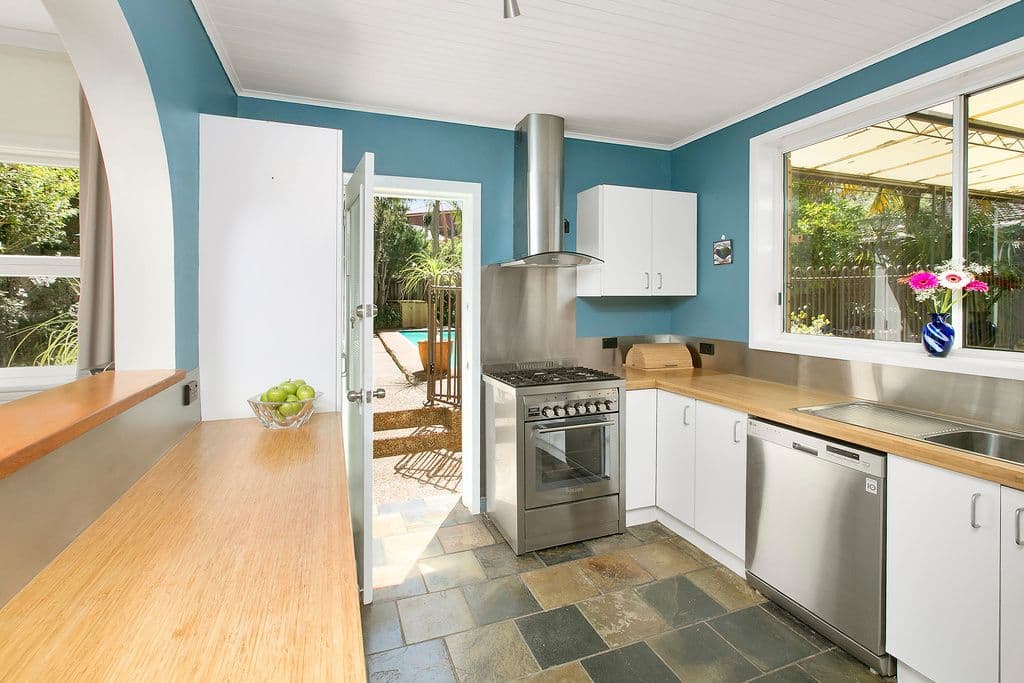 14 Larissa Road, ALLAMBIE HEIGHTS NSW 2100, Allambie Heights - Thumbnail 5