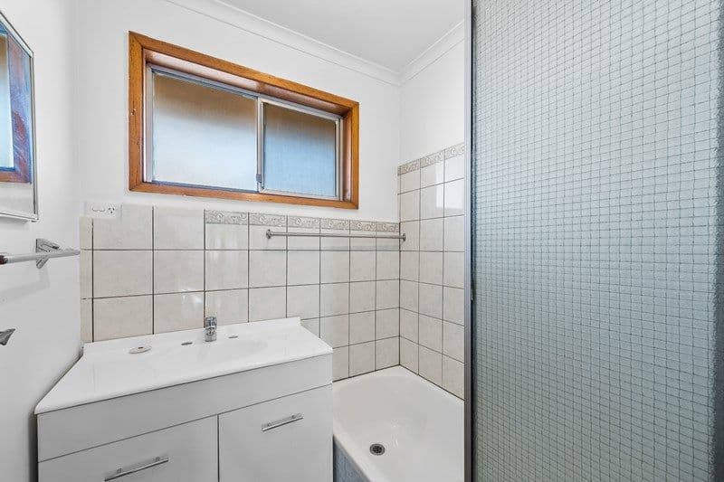 23 Deutgam Street, Werribee VIC 3030, Werribee - Thumbnail 6