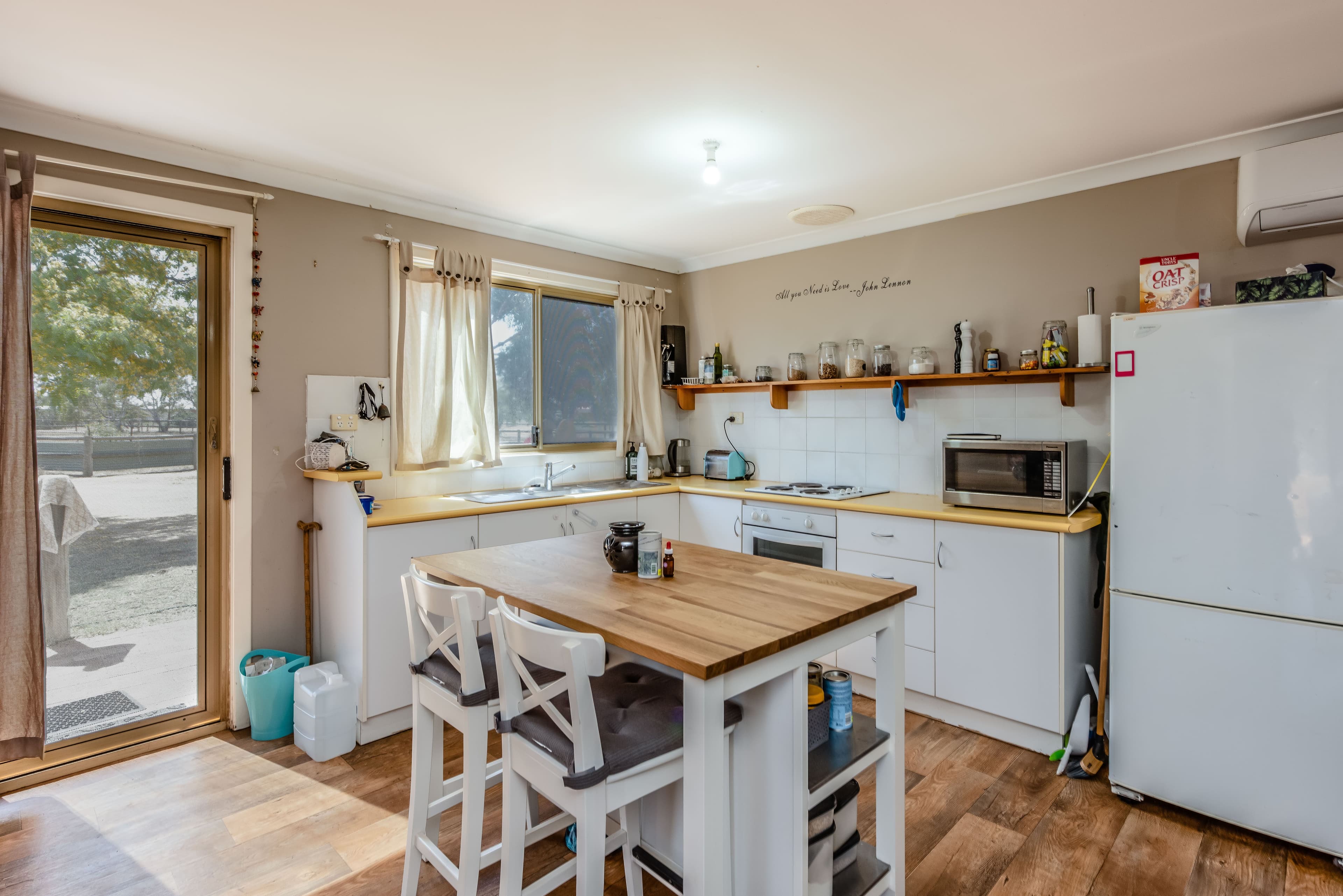 22 Border Drive, Deepdale WA 6532, Deepdale - Thumbnail 3