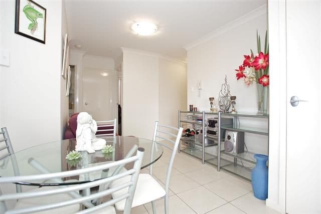 69 John Street, REDCLIFFE QLD 4020, Redcliffe - Thumbnail 5