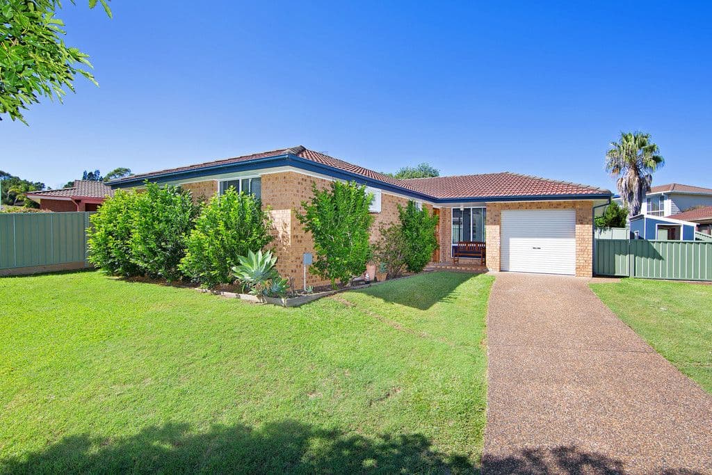 23 Murrumbidgee Crescent, Bateau Bay - Thumbnail 3