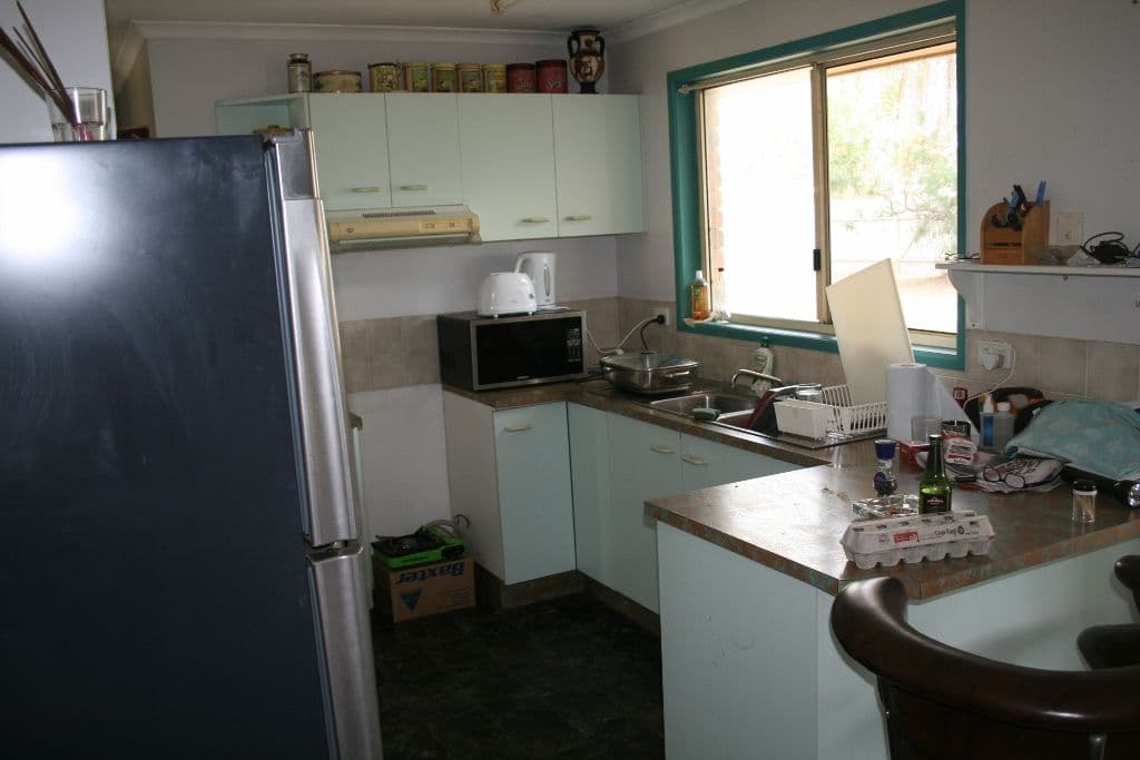 37 Grevillea Drive, REDRIDGE QLD 4660, Redridge - Thumbnail 4