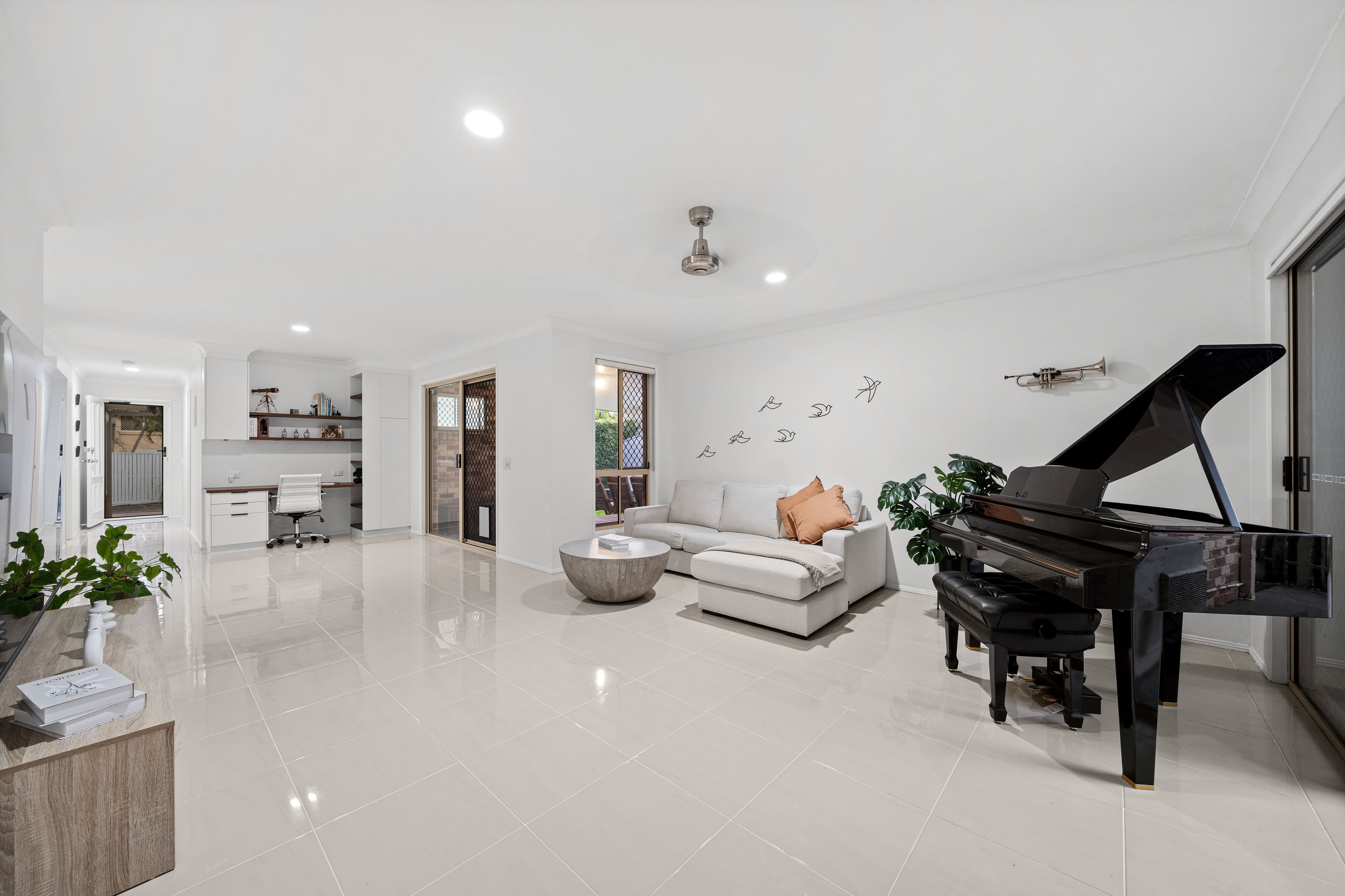 6 Colvin Court, Wakerley QLD 4154, Wakerley - Thumbnail 4