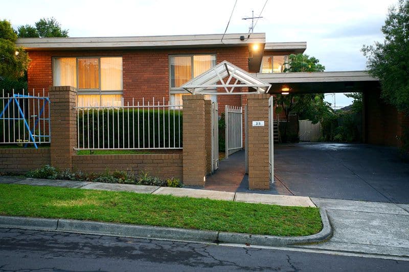25 Rathmullen Quadrant, DONCASTER VIC 3108, Doncaster - Thumbnail 4