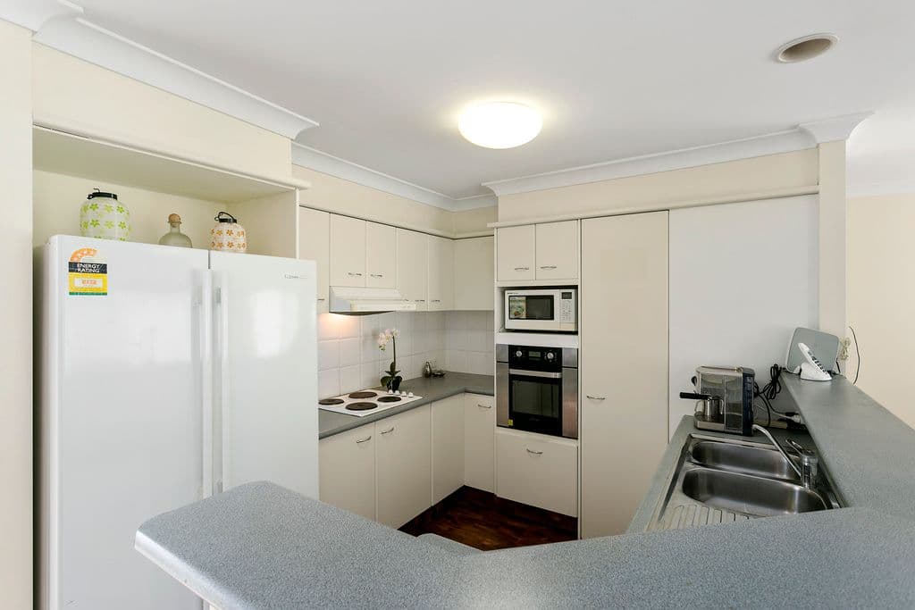 36 Bond Avenue, Blackburn South VIC 3130, Blackburn South - Thumbnail 2