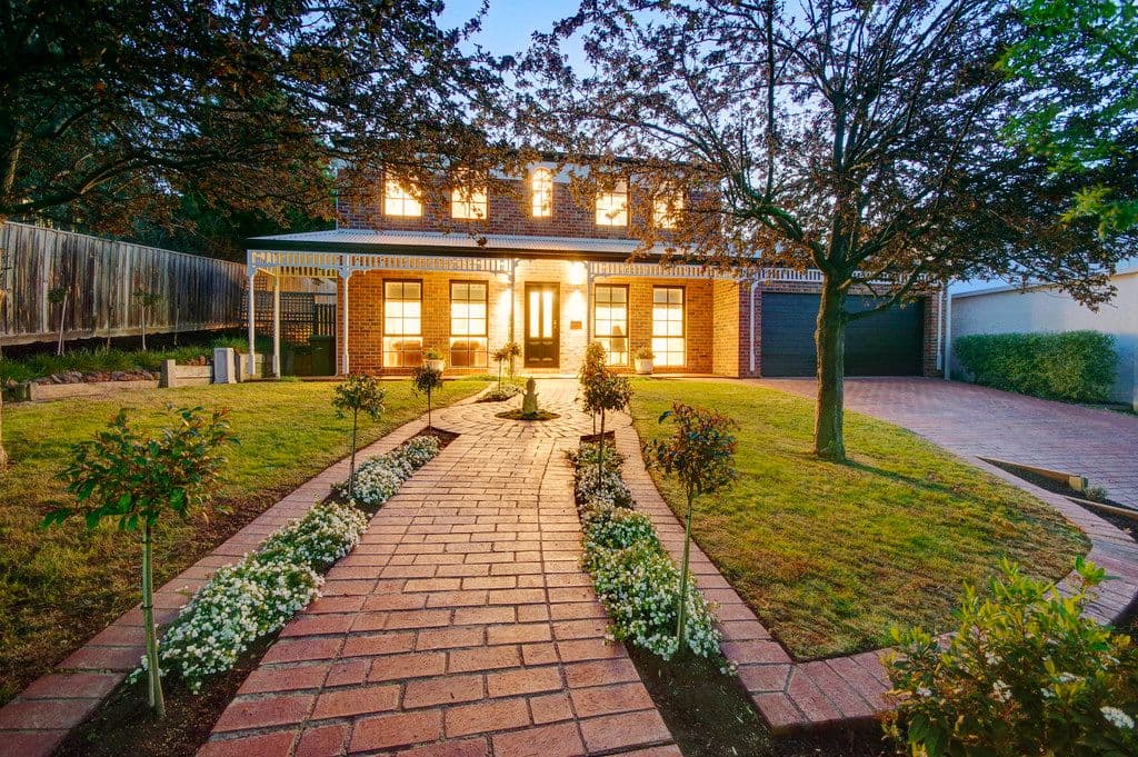 15 Leilani Court, Highton VIC 3216, Highton - Image 1