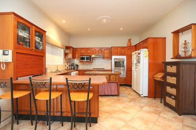 58 Old Kent Road, GREENACRE NSW 2190, Greenacre - Thumbnail 3