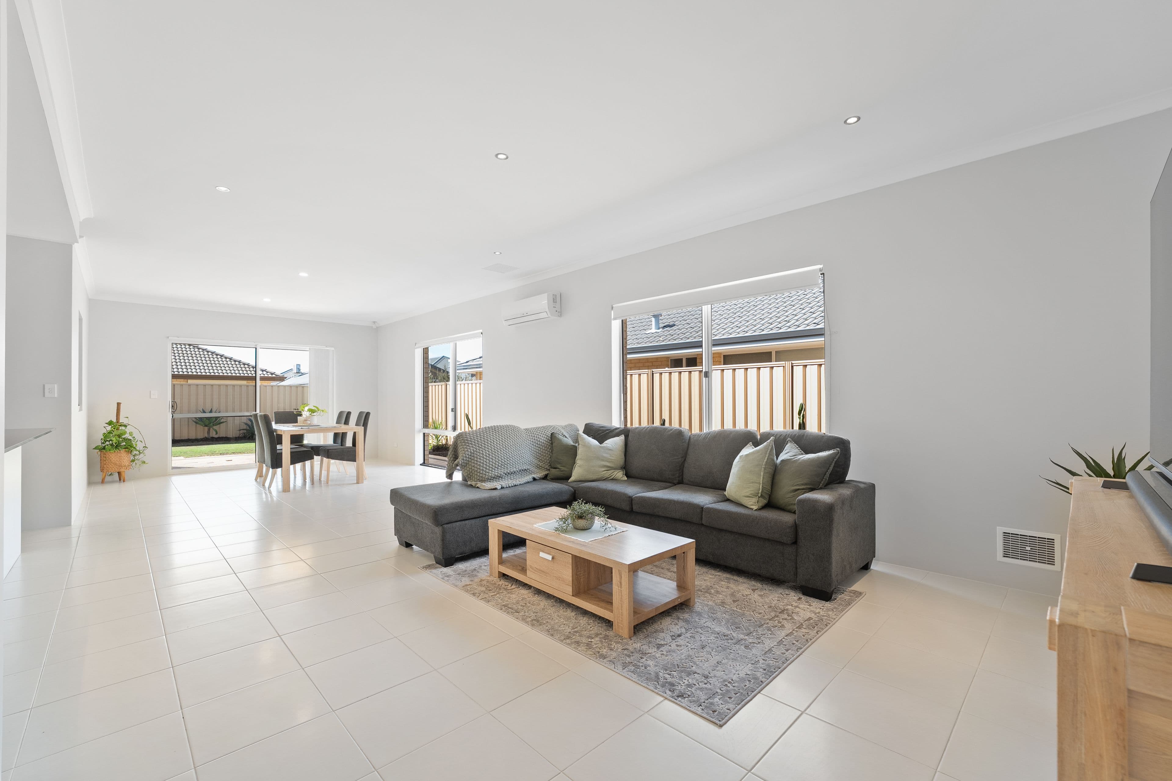 8 Mooreland Road, Baldivis WA 6171, Baldivis - Thumbnail 3