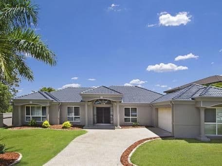 9 London Chase, Arundel QLD 4214, Arundel - Thumbnail 2