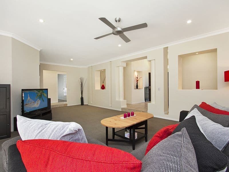 9 London Chase, Arundel QLD 4214, Arundel - Thumbnail 4