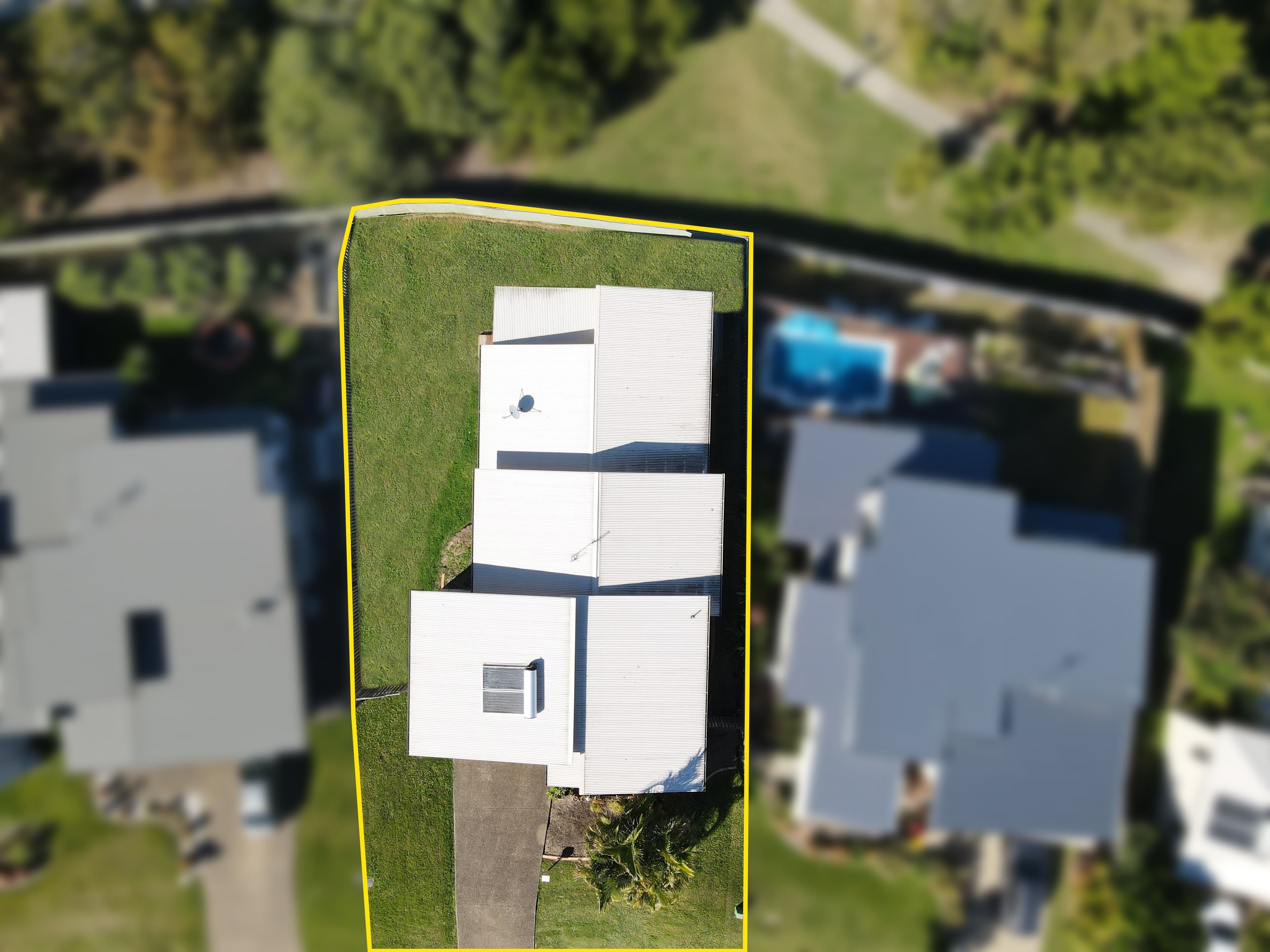 48 Candlebark Circuit, Upper Coomera QLD 4209, Upper Coomera - Thumbnail 2