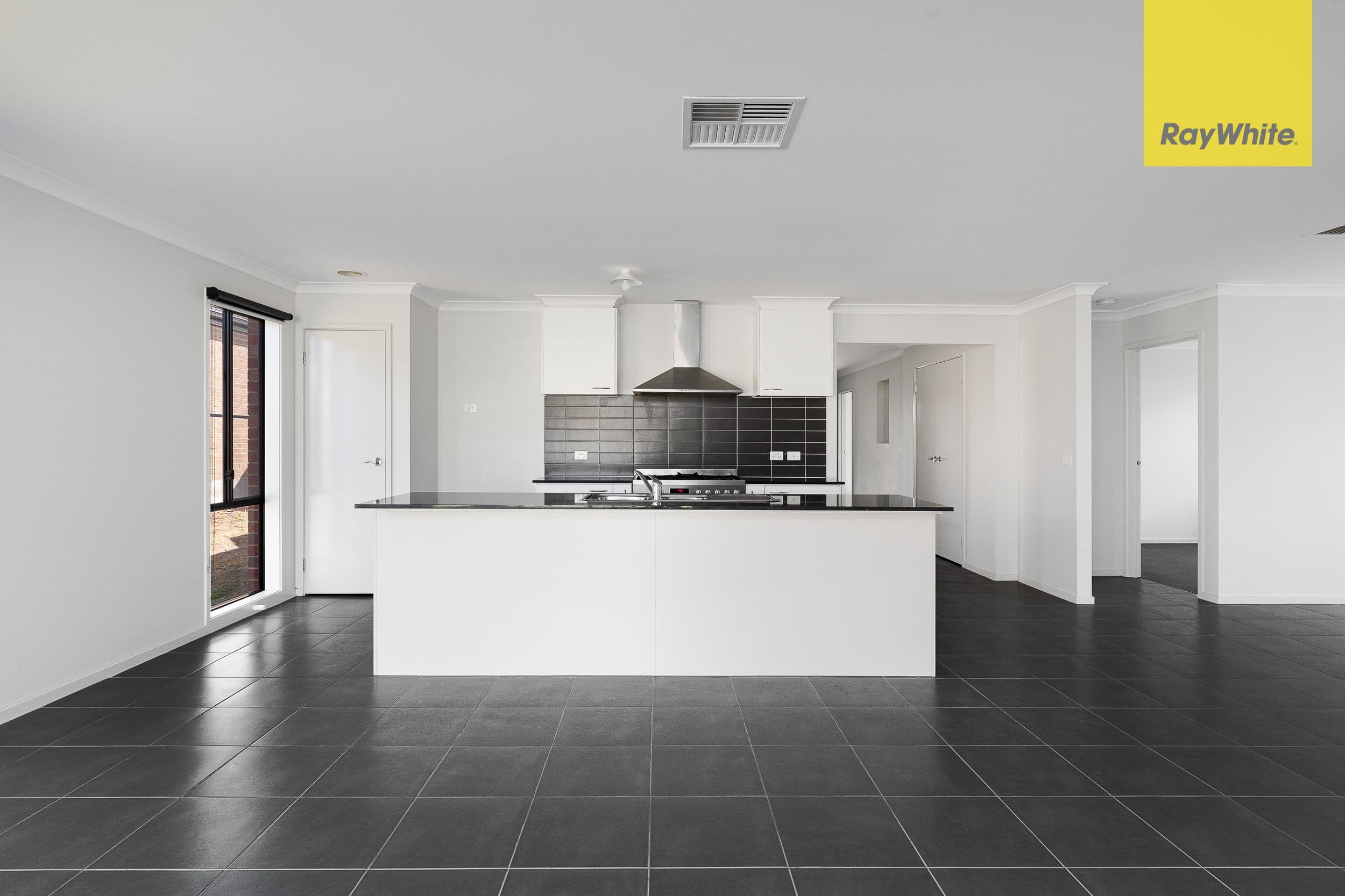 12 Porter Avenue, Maddingley VIC 3340, Maddingley - Thumbnail 5
