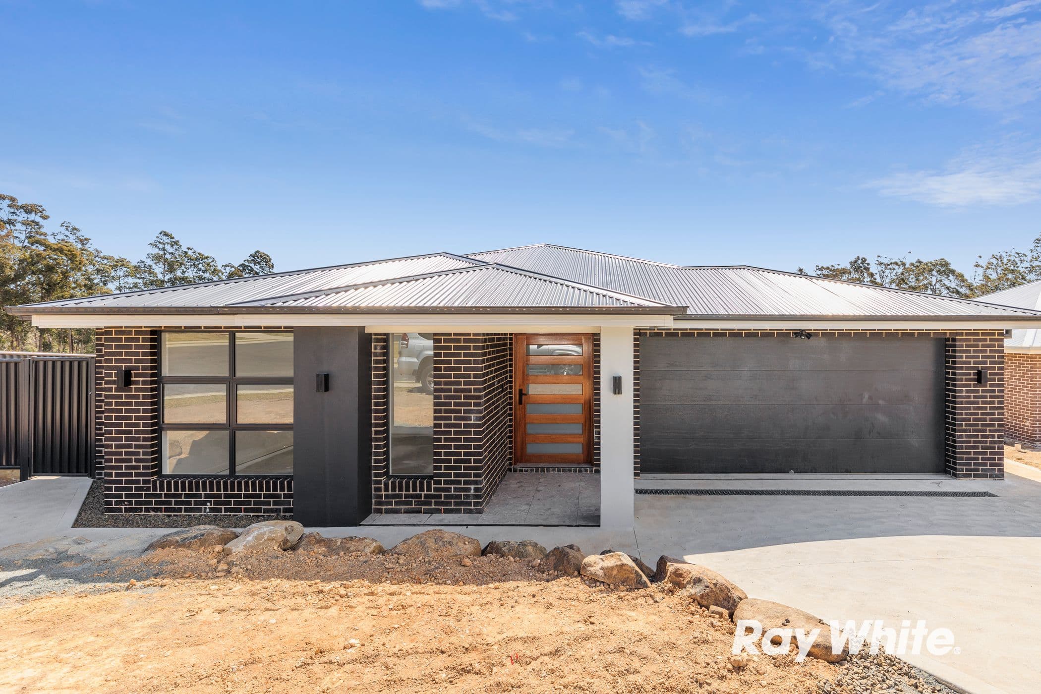 37 Freycinet Drive, Sunshine Bay NSW 2536, Sunshine Bay - Thumbnail 2