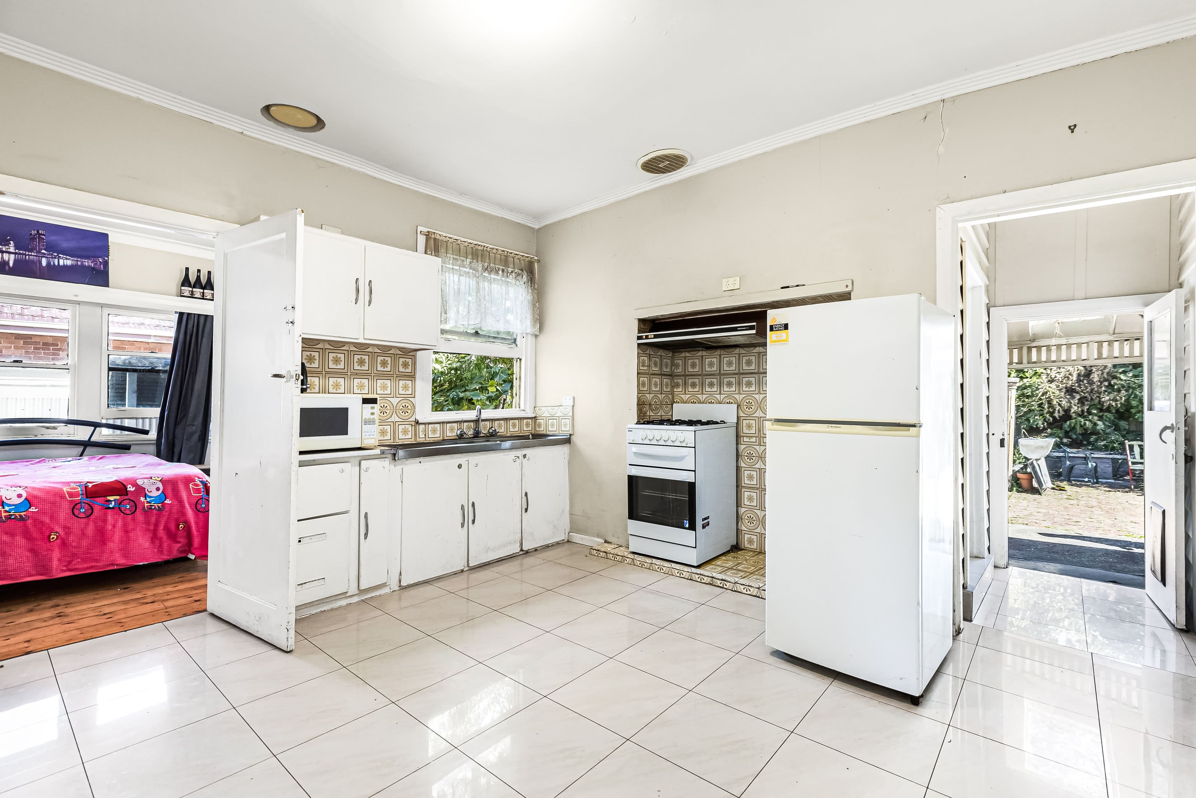 37 Autumn Street, Coburg VIC 3058, Coburg - Thumbnail 5