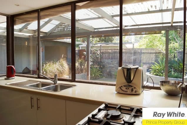 4 Bacon Place, BEECHBORO WA 6063, Beechboro - Thumbnail 4