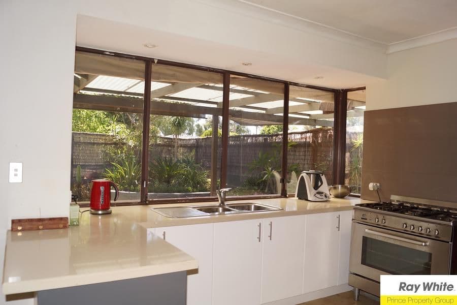 4 Bacon Place, BEECHBORO WA 6063, Beechboro - Thumbnail 5