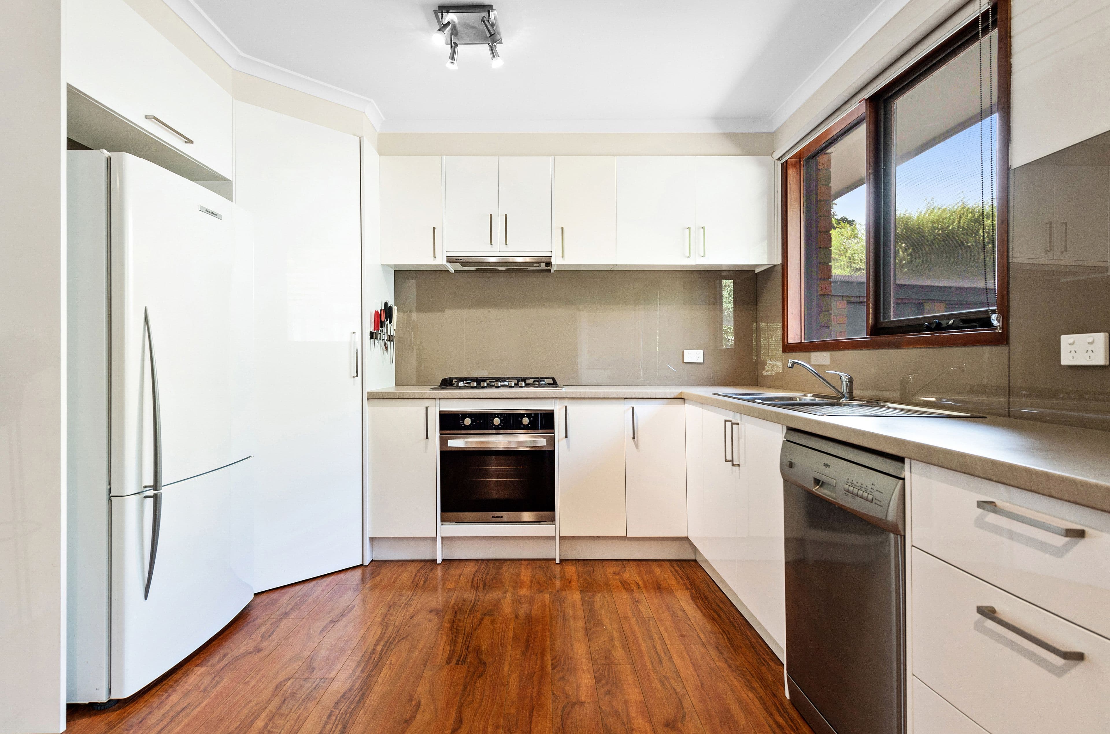 63-65 Surrey Road East, Croydon VIC 3136, Croydon - Thumbnail 3