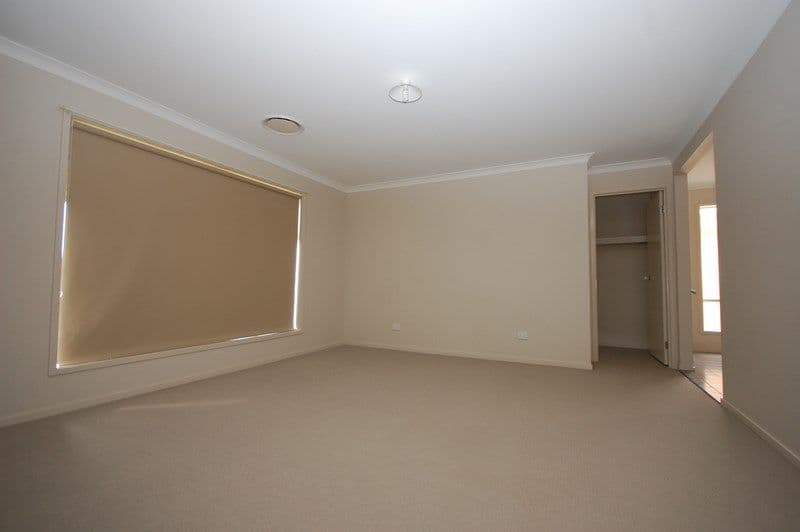 8 Hillam Drive, Griffith NSW 2680, Griffith - Thumbnail 6
