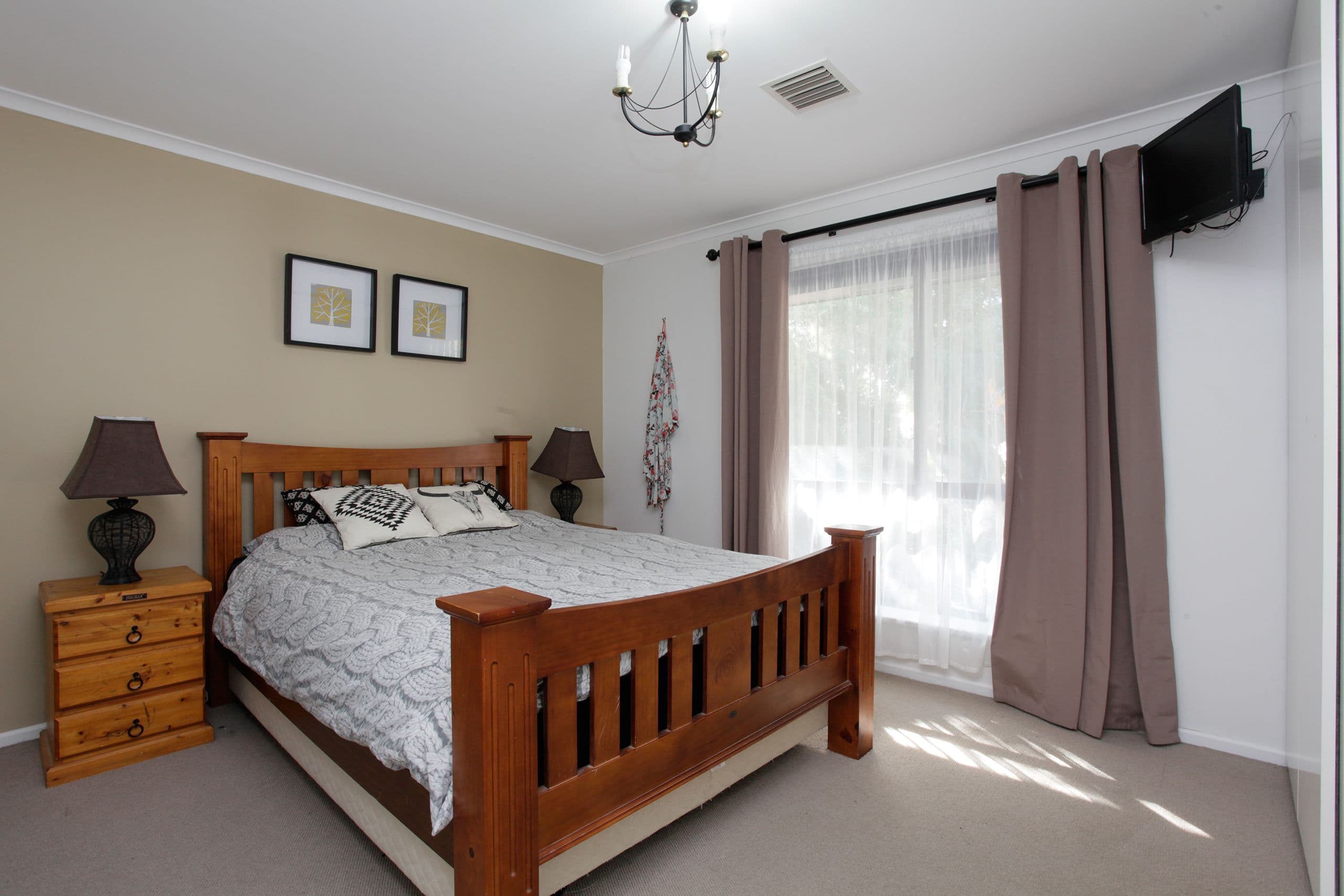 5 Jacaranda Drive, Craigmore SA 5114, Craigmore - Thumbnail 7