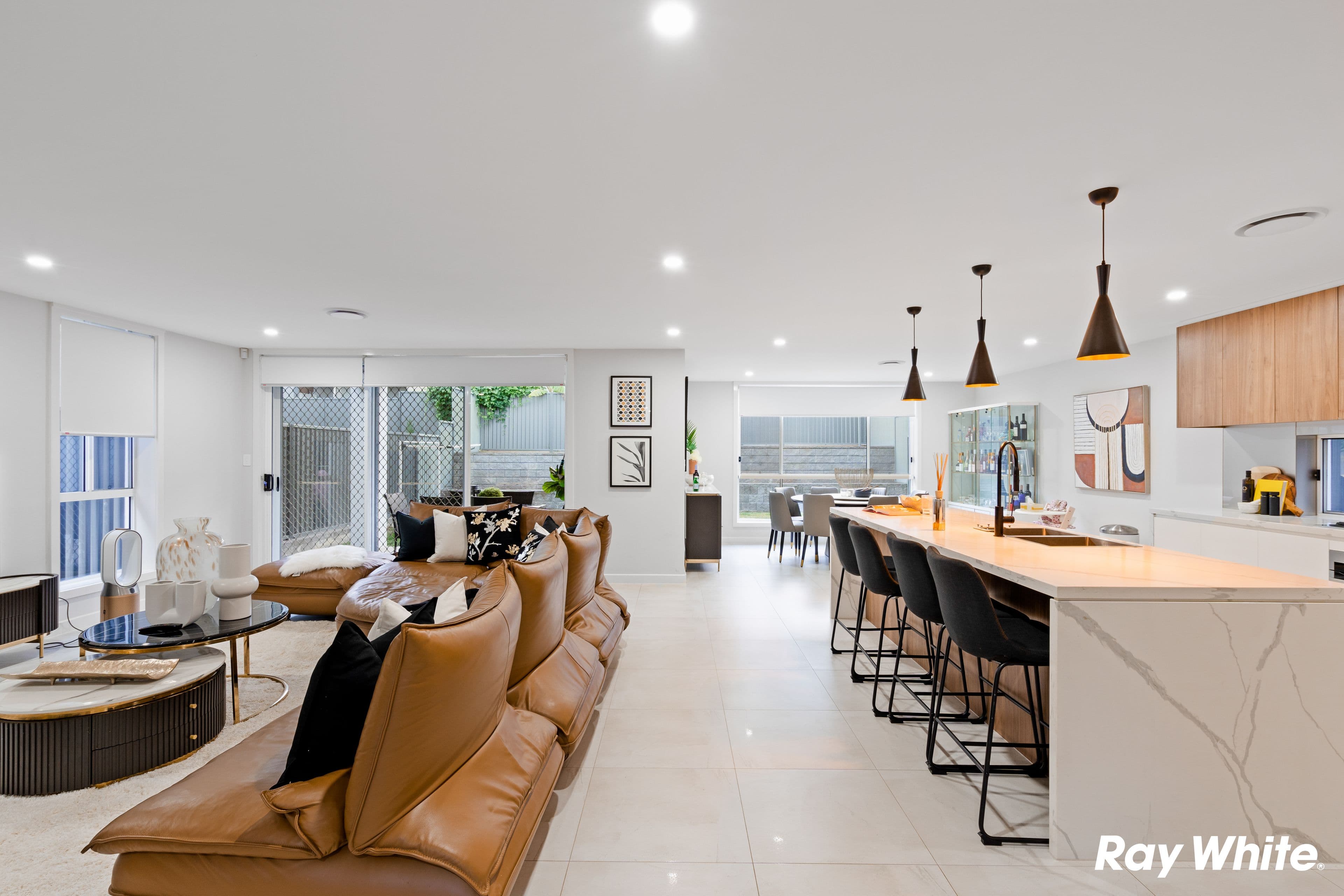 21 Braeburn Crescent, Stanhope Gardens NSW 2768, Stanhope Gardens - Thumbnail 2