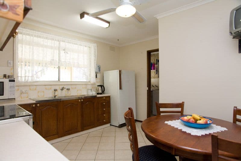 9 Lowalde Drive, EPPING VIC 3076, Epping - Thumbnail 7