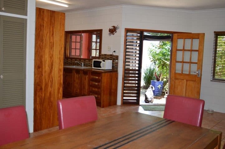 69 Cutten Street, BINGIL BAY QLD 4852, Bingil Bay - Thumbnail 5