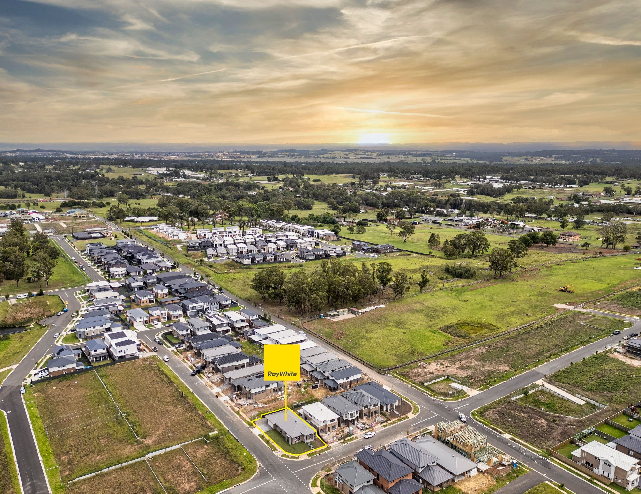 74 Fuzzweed Road, Leppington NSW 2179, Leppington - Thumbnail 3