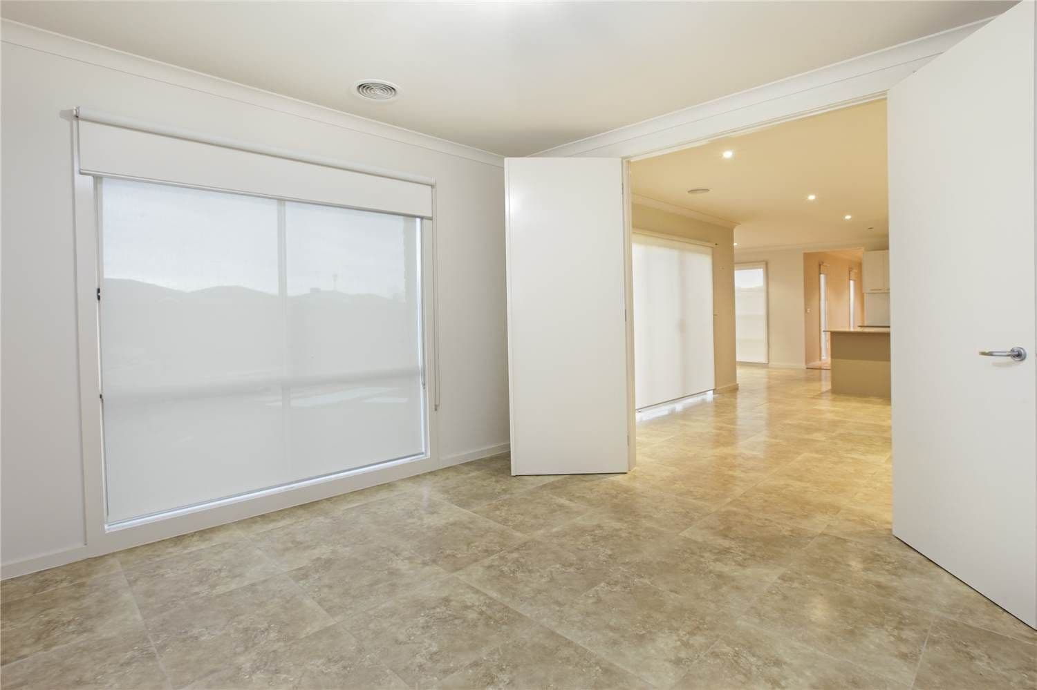18-20 Moorhen Drive, LARA VIC 3212, Lara - Thumbnail 4