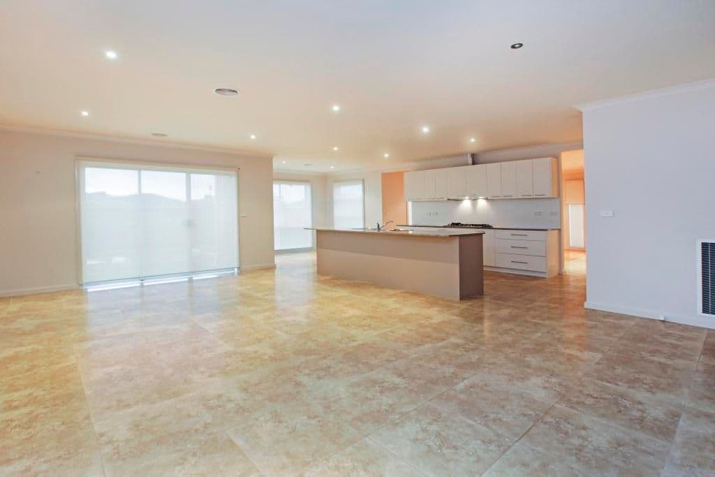 18-20 Moorhen Drive, LARA VIC 3212, Lara - Thumbnail 5
