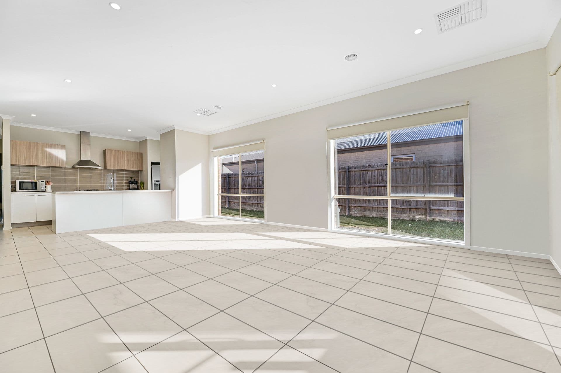 7 Kaye Court, Cranbourne North VIC 3977, Cranbourne North - Thumbnail 6