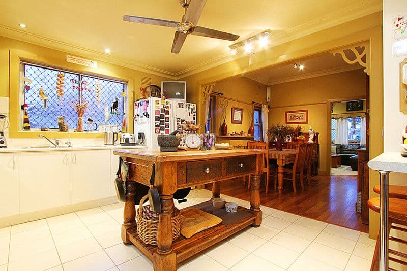 6  Bernard Street, RESERVOIR VIC 3073, Reservoir - Thumbnail 6