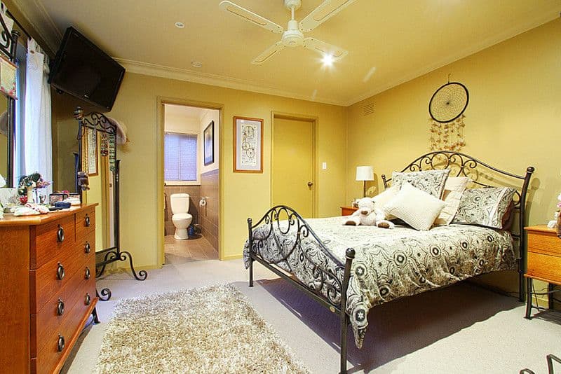 6  Bernard Street, RESERVOIR VIC 3073, Reservoir - Thumbnail 7