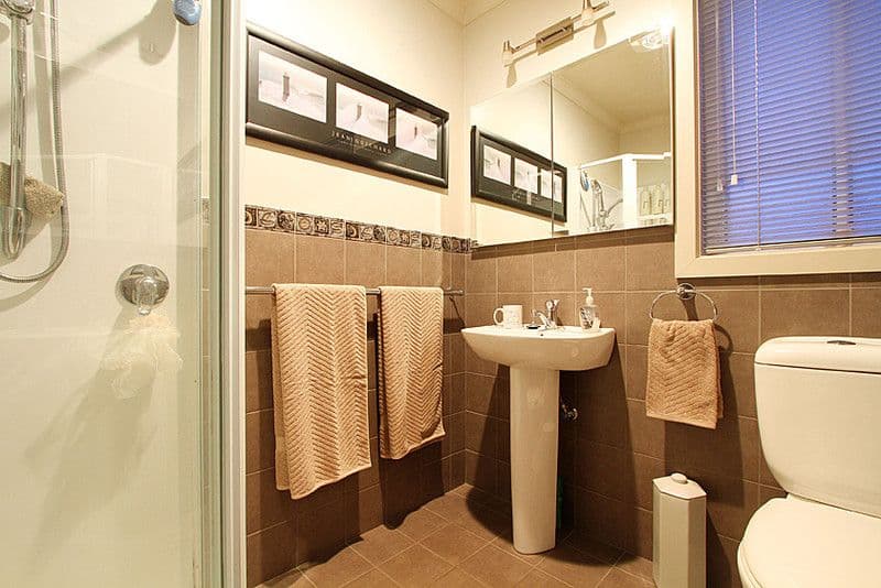 6  Bernard Street, RESERVOIR VIC 3073, Reservoir - Thumbnail 8