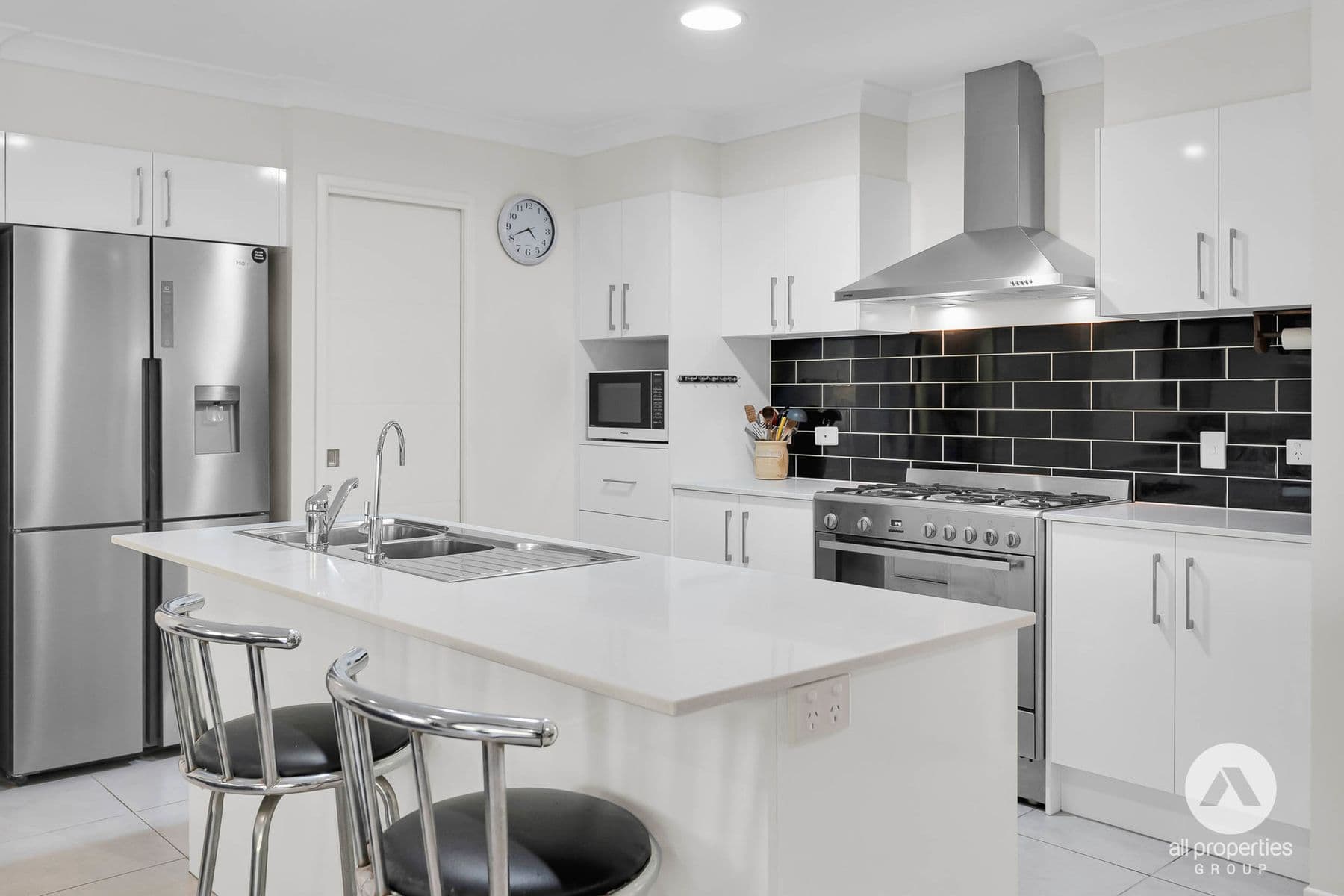 8 Trinity Place, Gleneagle QLD 4285, Gleneagle - Thumbnail 7