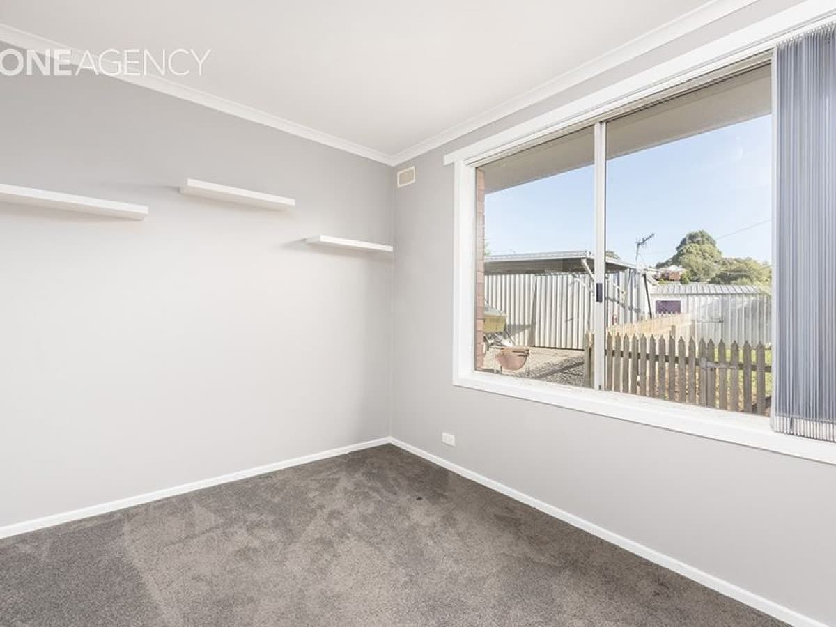 136 Woniora Road, Shorewell Park, Shorewell Park - Thumbnail 7