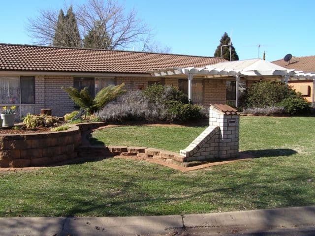 9 Alison Place, ORANGE NSW 2800, Orange - Thumbnail 3