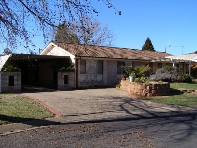 9 Alison Place, ORANGE NSW 2800, Orange - Thumbnail 4