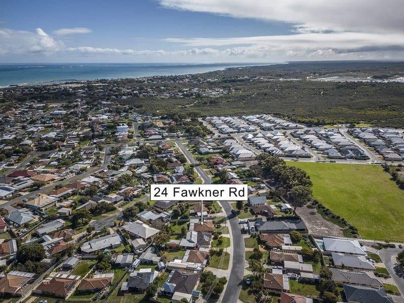 24 Fawkner Road, Two Rocks WA 6037, Two Rocks - Thumbnail 2