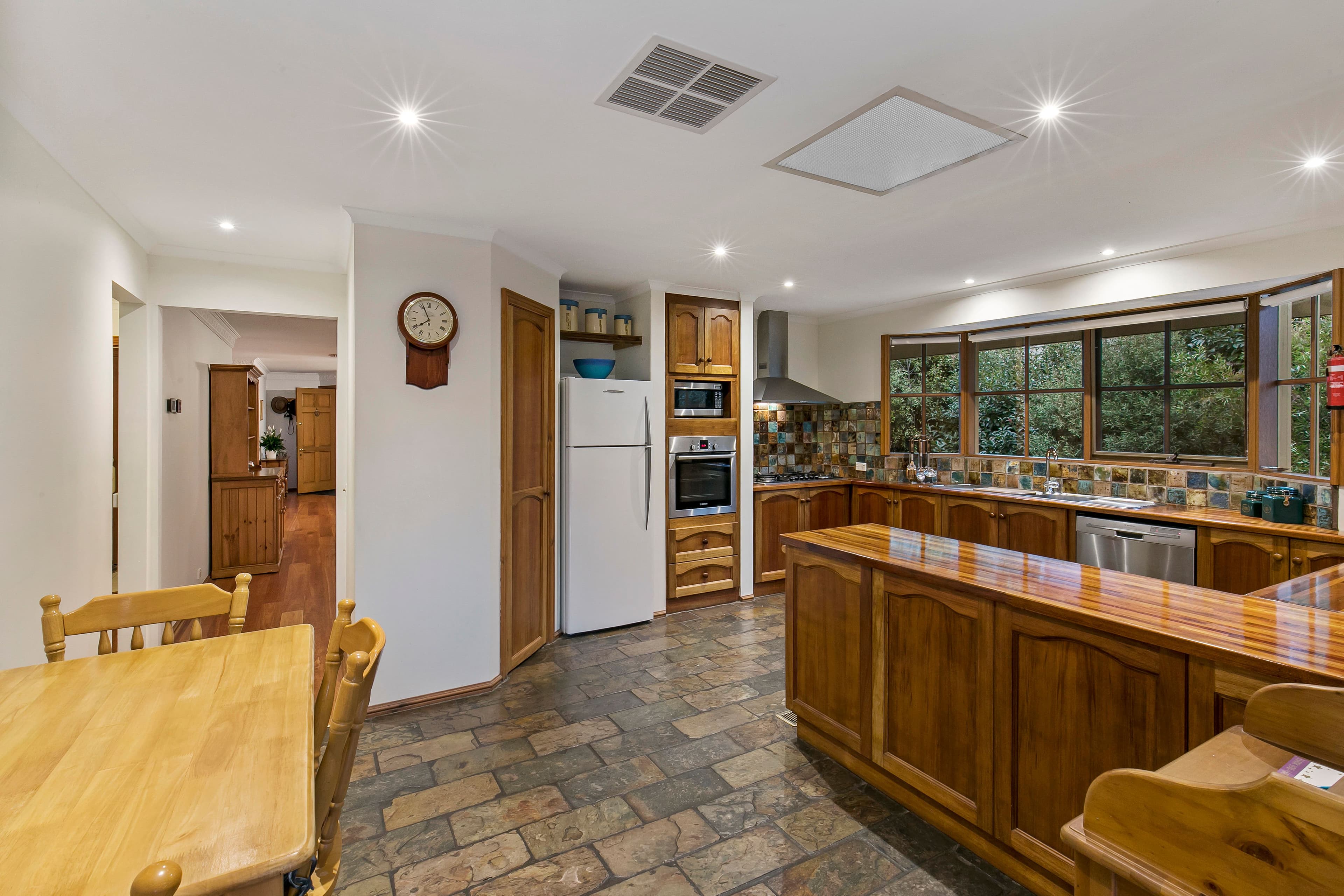 37 Marguerita Avenue, Mount Martha VIC 3934, Mount Martha - Thumbnail 5