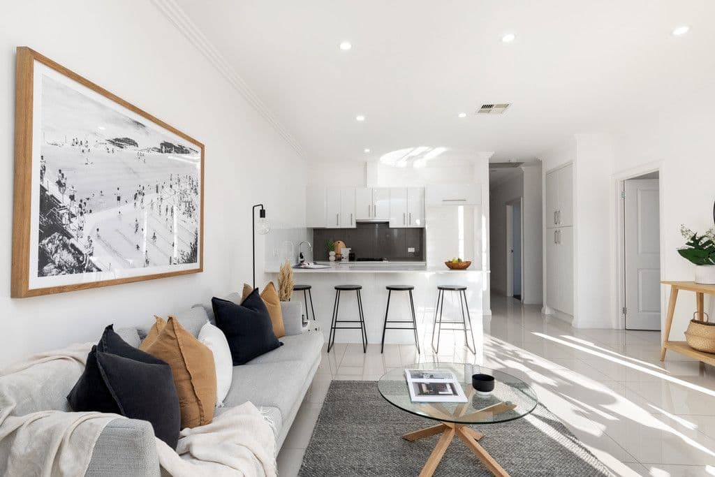 30 Alison Avenue, Marion SA 5043, Marion - Thumbnail 2