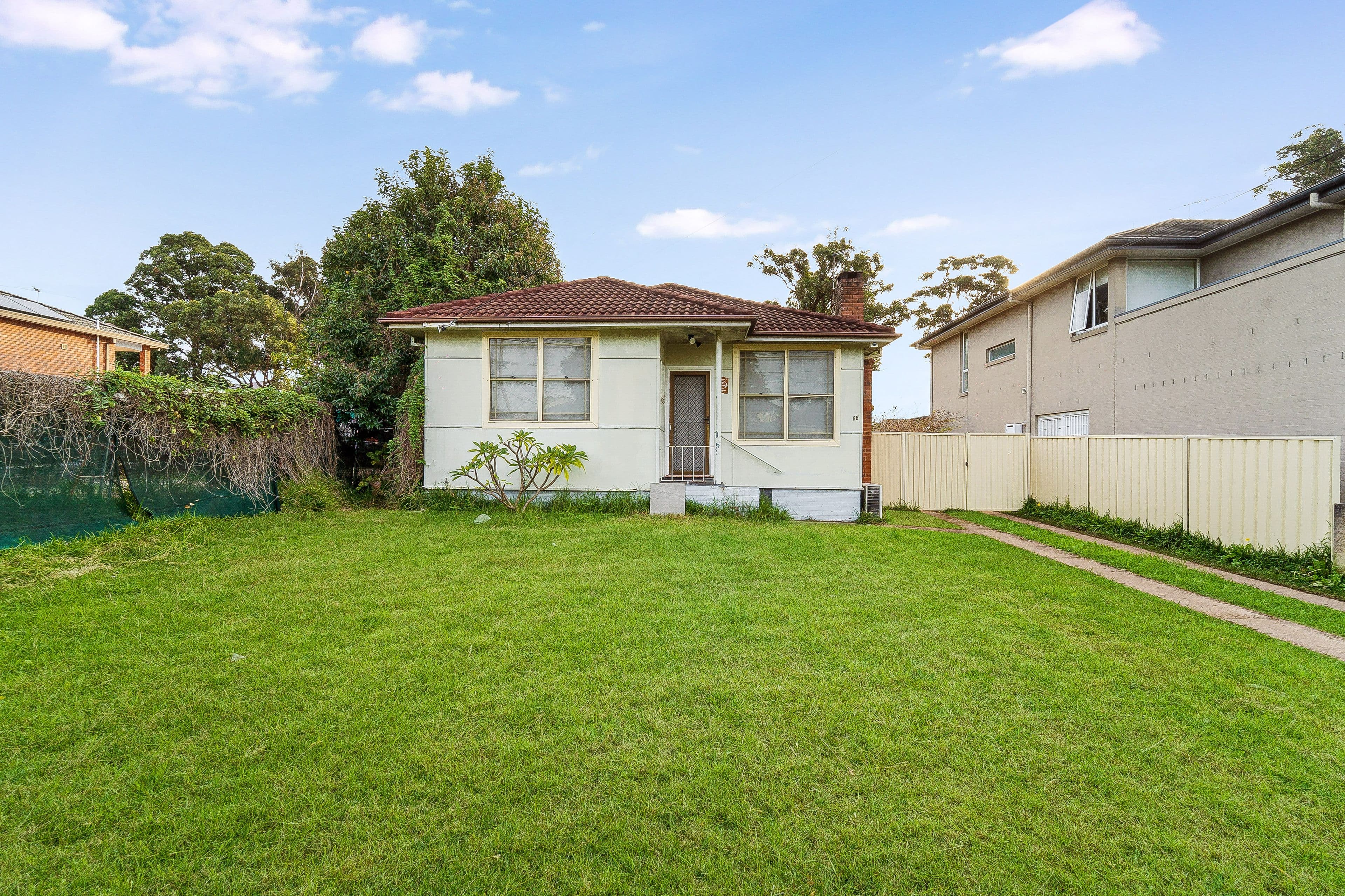 86 The Avenue, Bankstown NSW 2200, Bankstown - Thumbnail 2