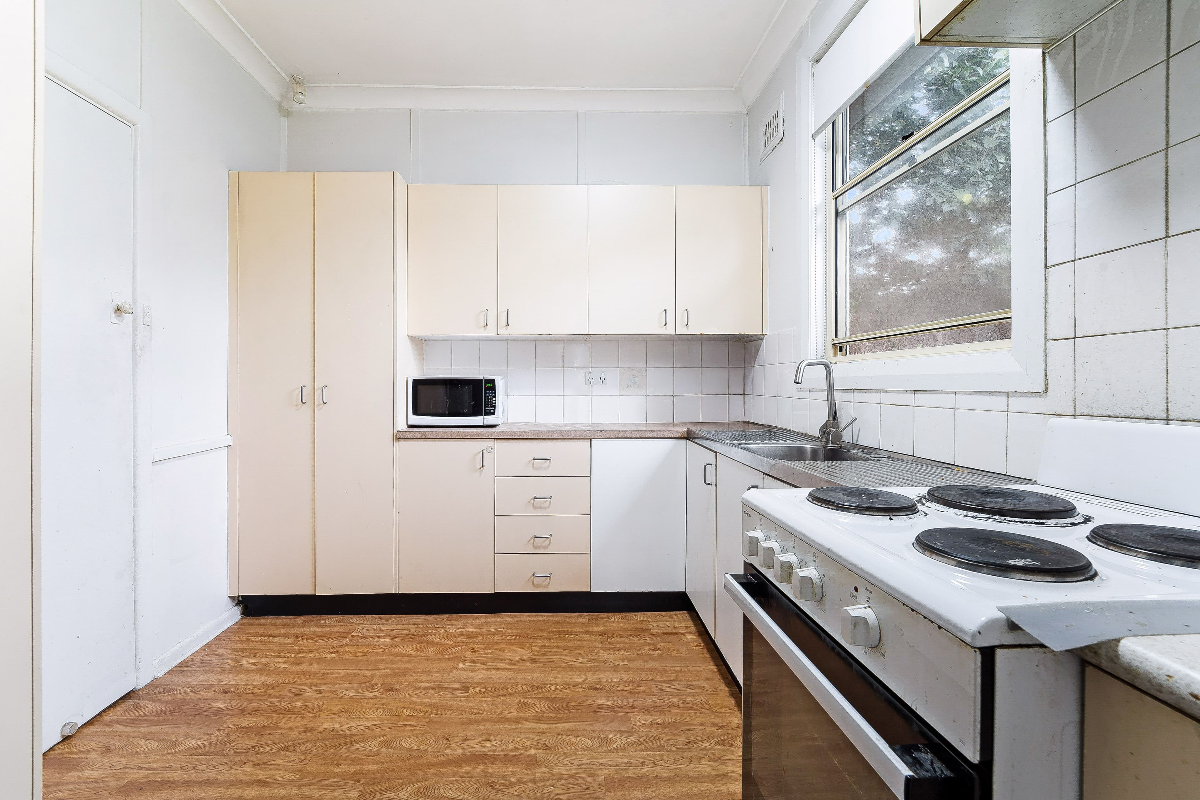 86 The Avenue, Bankstown NSW 2200, Bankstown - Thumbnail 6