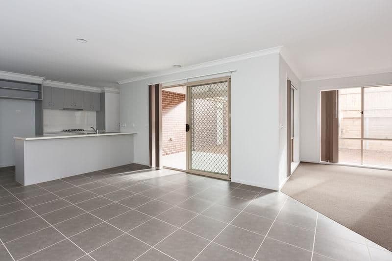 323 Flaxen HIlls Road, DOREEN VIC 3754, Doreen - Thumbnail 6