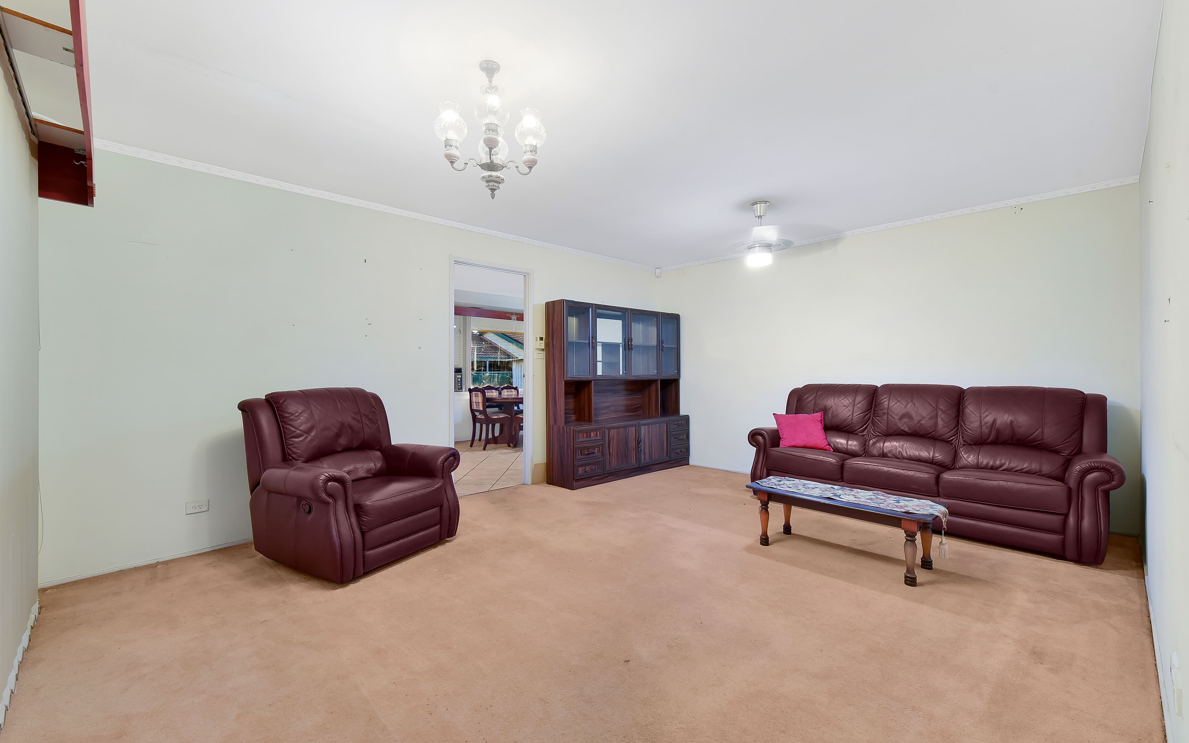 1 Hanlon Close, Minto NSW 2566, Minto - Thumbnail 2