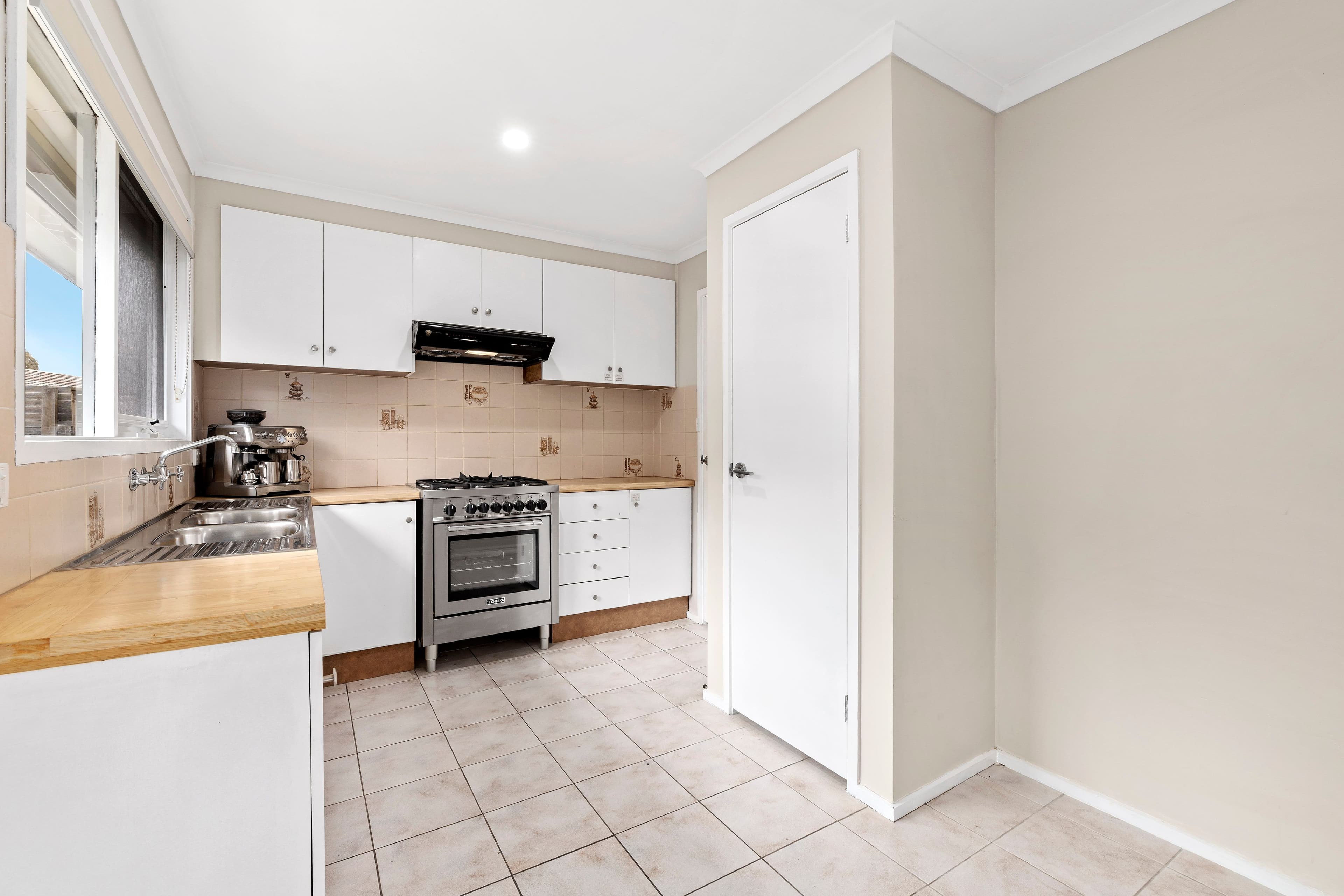 291 Childs Road, Mill Park VIC 3082, Mill Park - Thumbnail 4