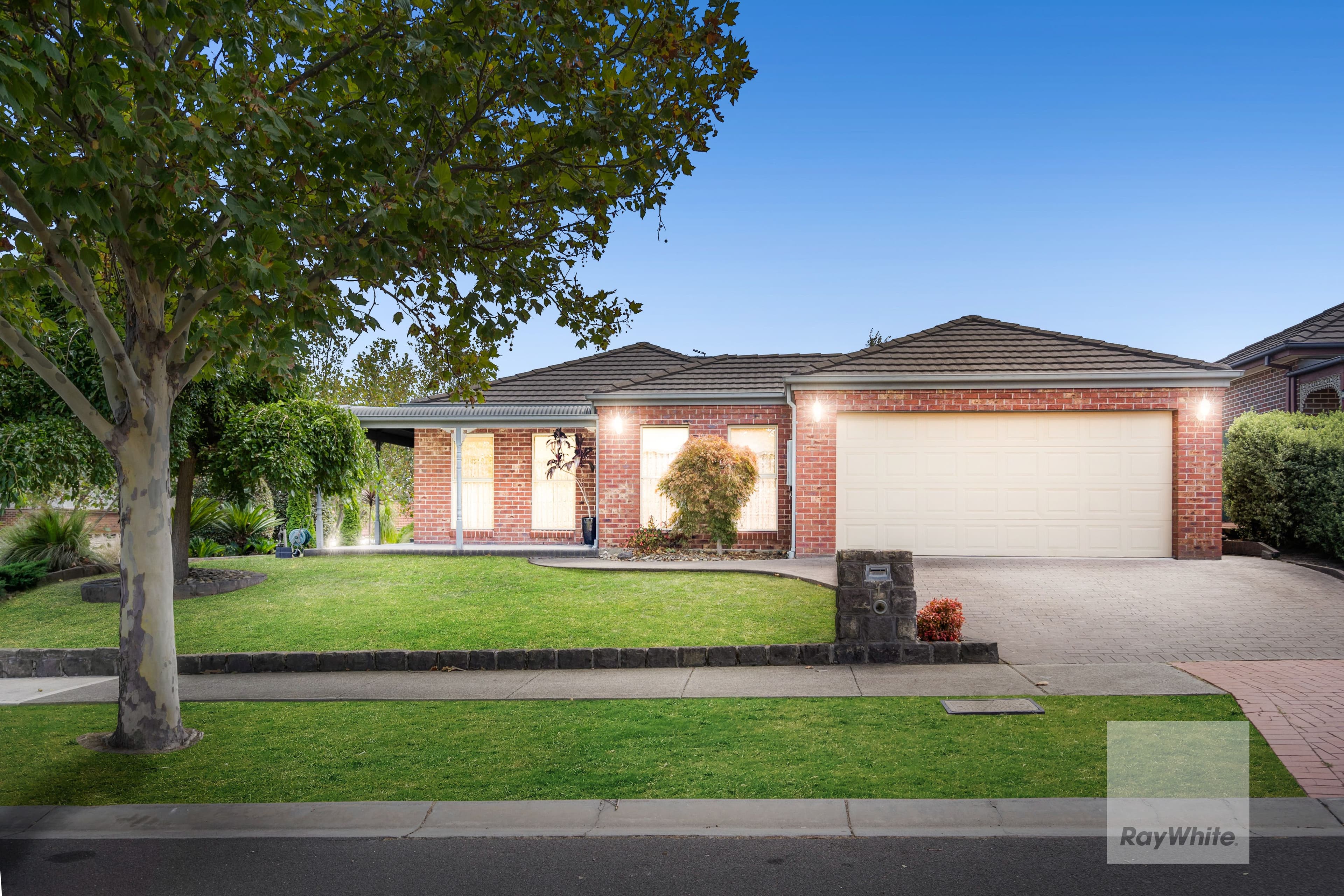 1 Lloyds Place, Attwood VIC 3049, Attwood - Thumbnail 2