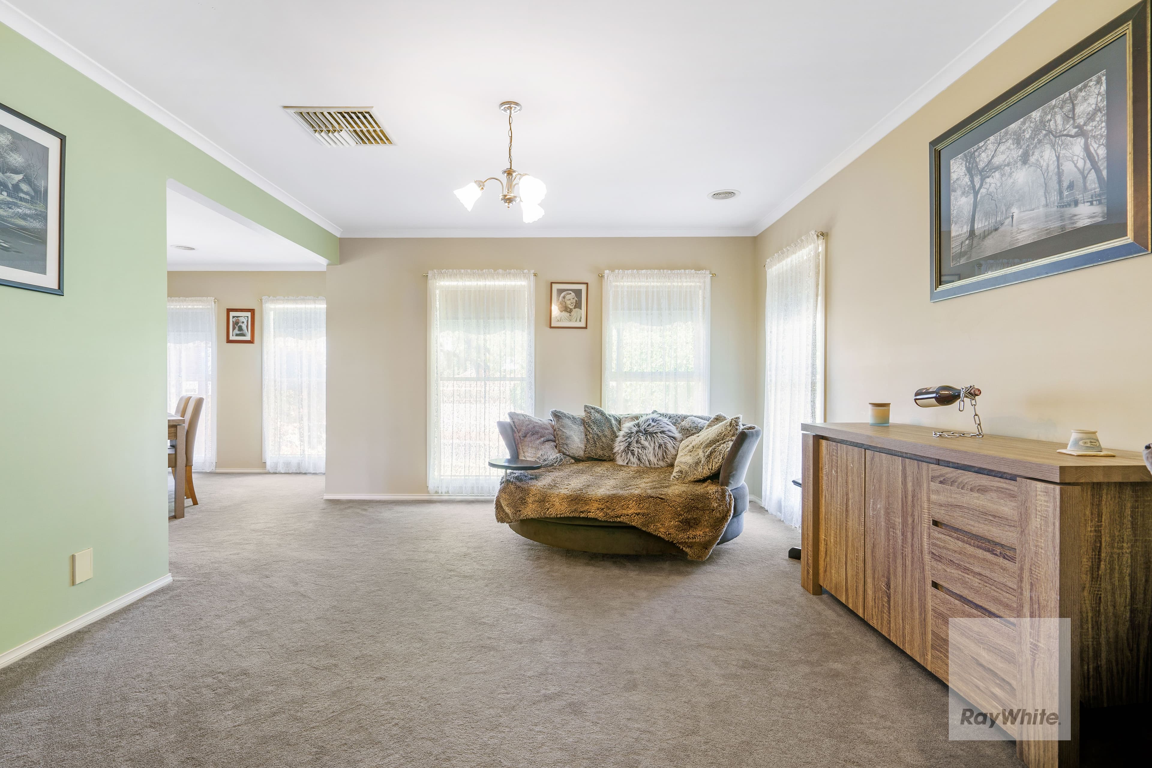 1 Lloyds Place, Attwood VIC 3049, Attwood - Thumbnail 3