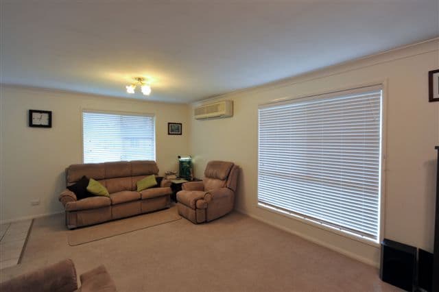 19 Elizabeth Kenny Court, HARRISTOWN QLD 4350, Harristown - Thumbnail 5
